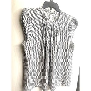 ELLE Cap Sleeve Mock Neck Blouse. Like new, worn once